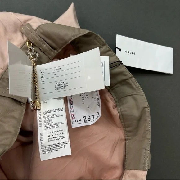 sacai Color Block Flared Belt Shorts